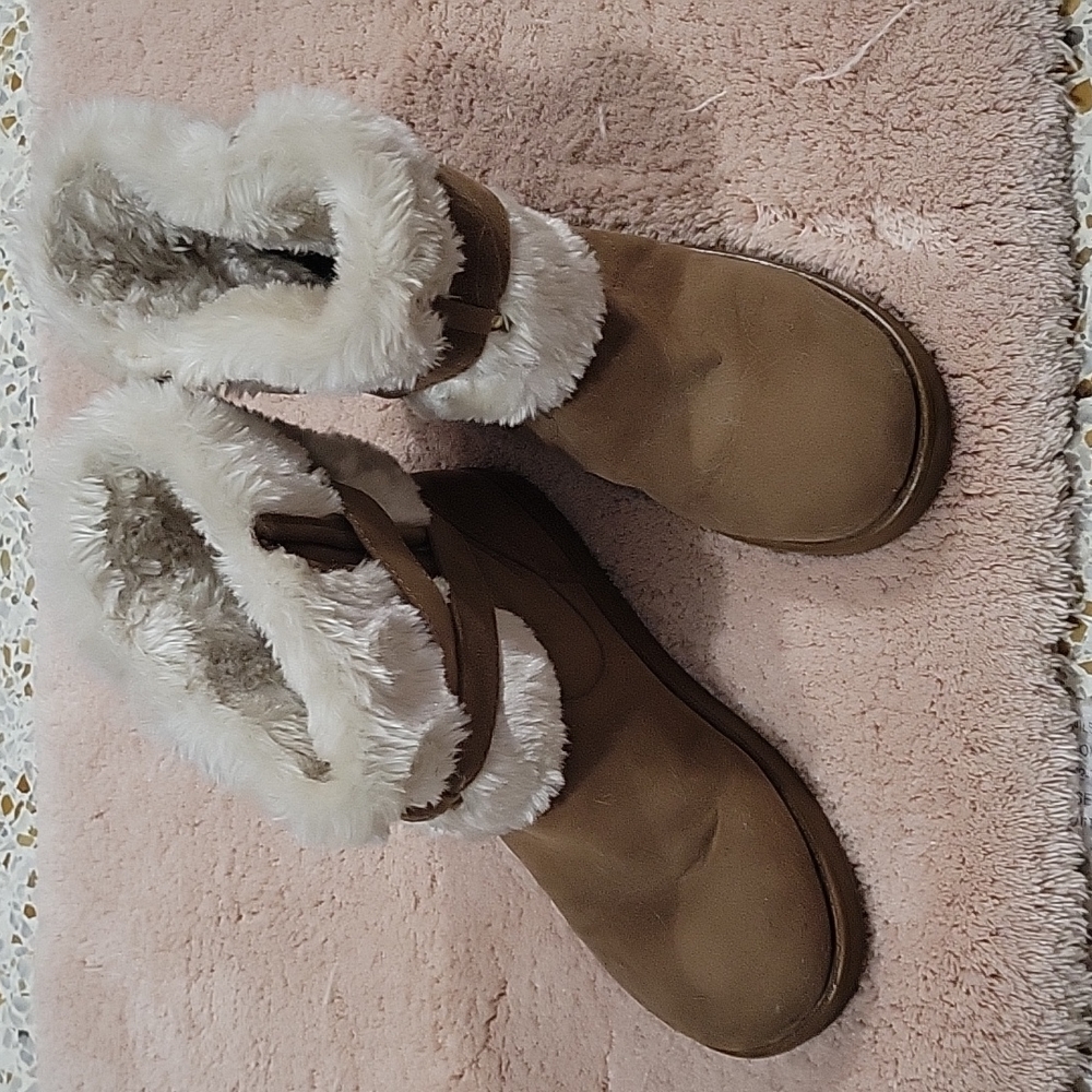 Guess Winter Boots